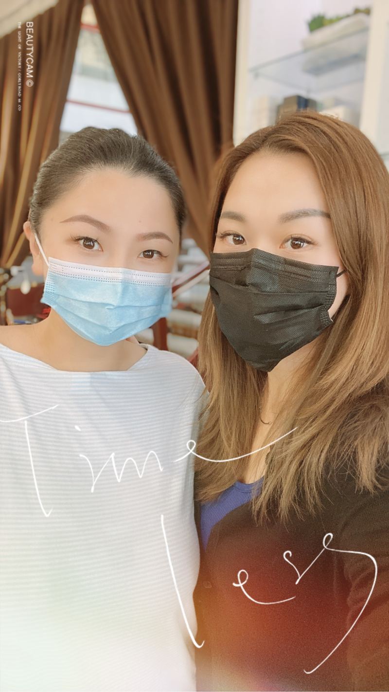 客人合影
