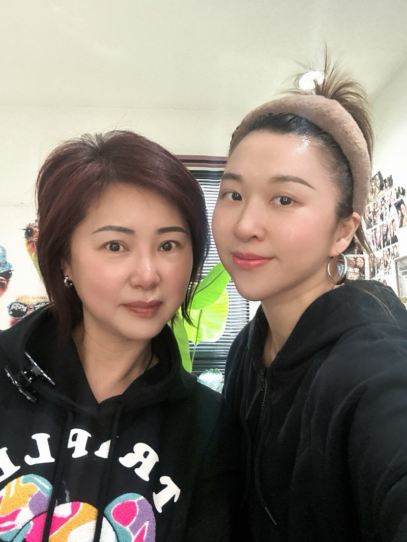 工作室客人合影